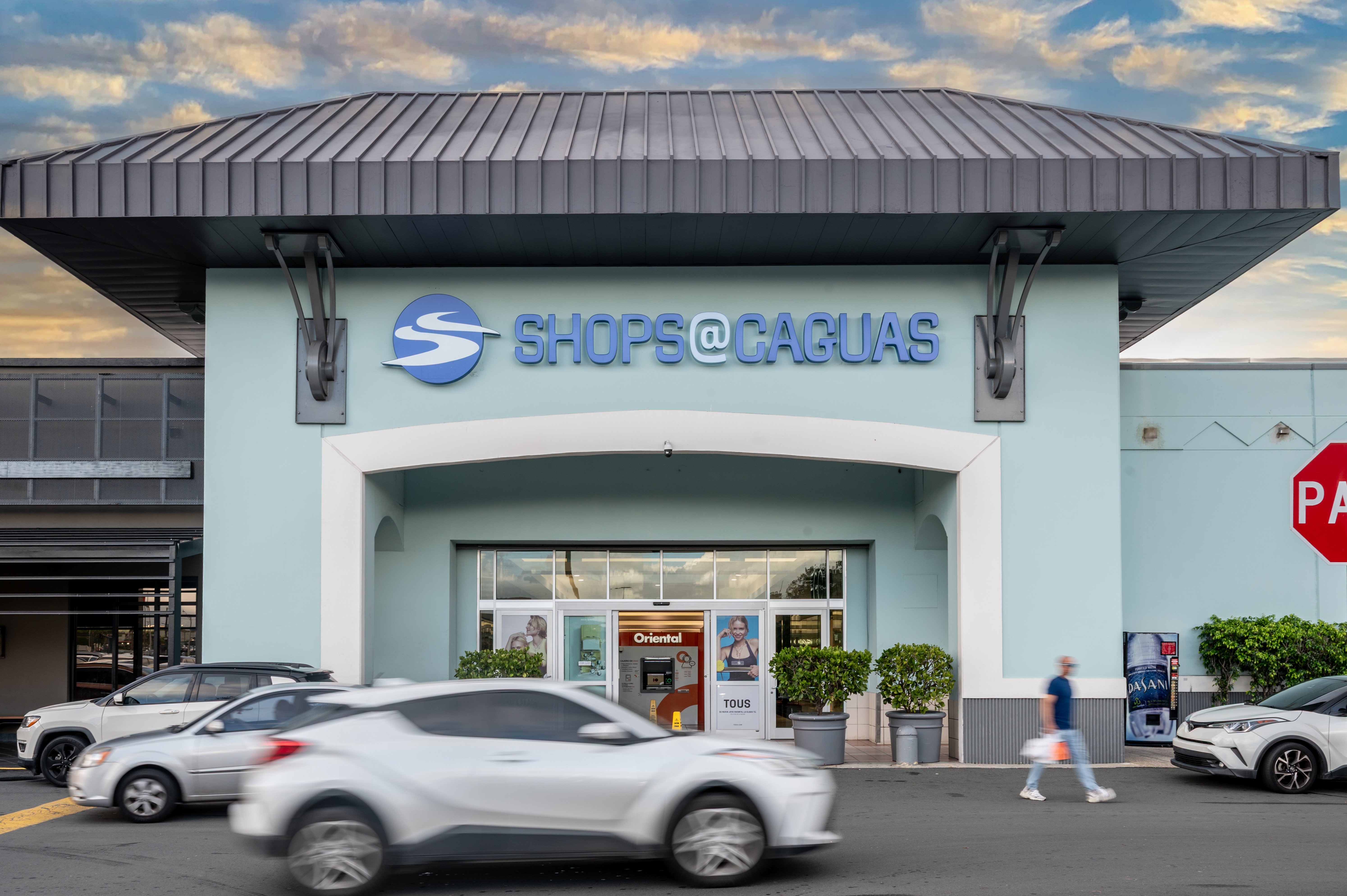 Shops at Caguas Rebrand Showing Front Entrance With New Blue and White Logo